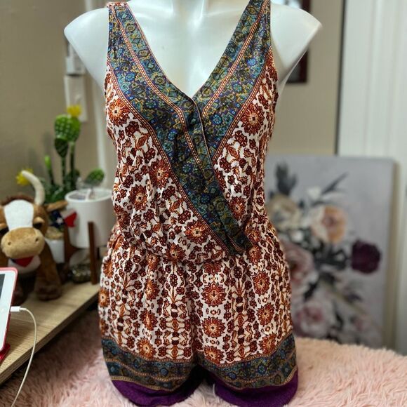 Romper  - Picture 1 of 5
